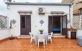 Frank's house - appartamento con terrazzo in centro