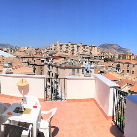 Frank's house - appartamento con terrazzo in centro Palermo Esterno foto