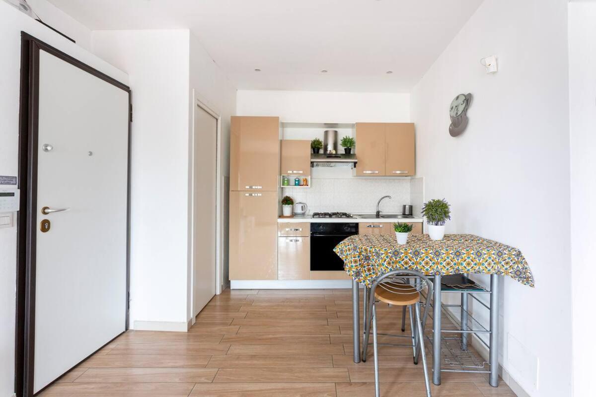 Frank's house - appartamento con terrazzo in centro Palermo Esterno foto