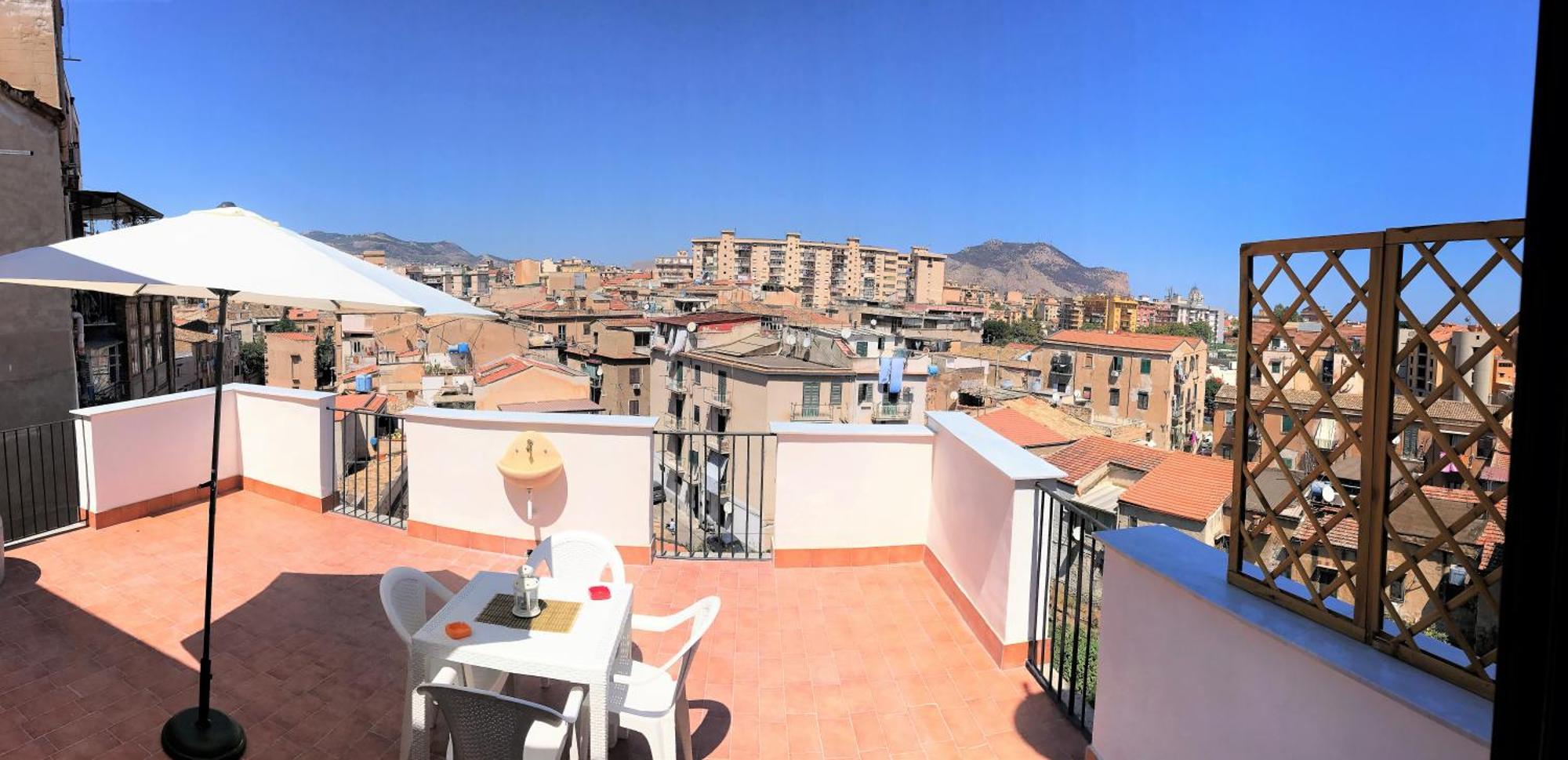 Frank's house - appartamento con terrazzo in centro Palermo Esterno foto